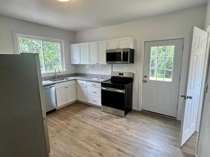 4286 Ebenezer Road , Cincinnati, OH 45248 Photo 6