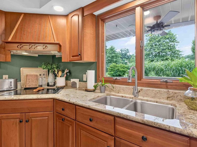 120 Village Green Drive, Sidney, OH 45365 Photo 15