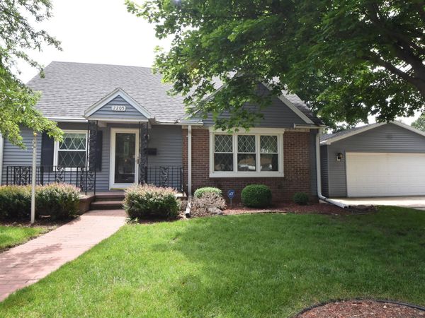 2205 Dwight St, Racine, WI 53403