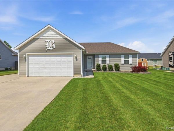331 Marion Avenue, Kimball Township, Mi 48074