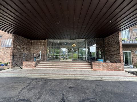 Main Photo