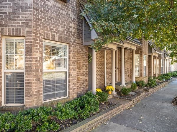 89 W CAROLINA AVE, Memphis, TN 38103
