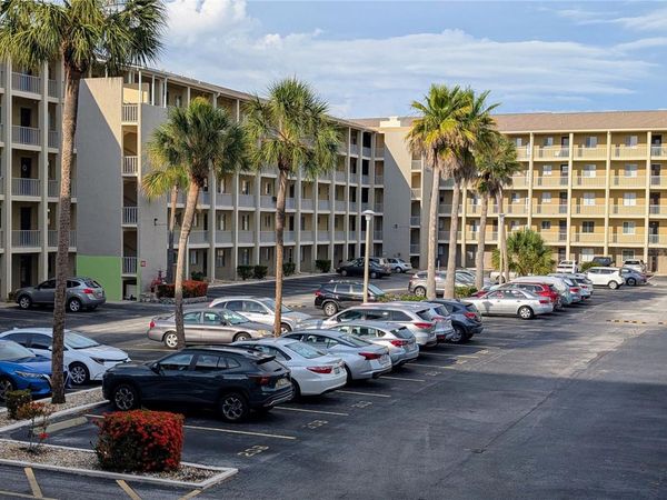 3714 LAKE BAYSHORE DRIVE , Unit K-418, BRADENTON, FL 34205