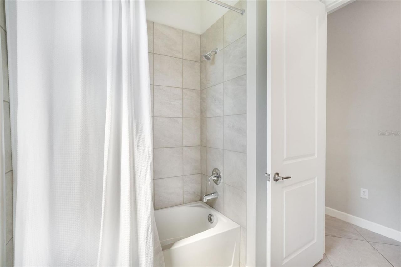 16228 Tradewind Terrace , Lakewood Ranch, FL 34211 Photo