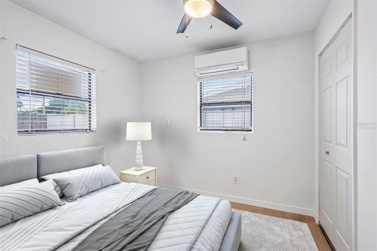 1120 56th Avenue N, Saint Petersburg, FL 33703 Photo