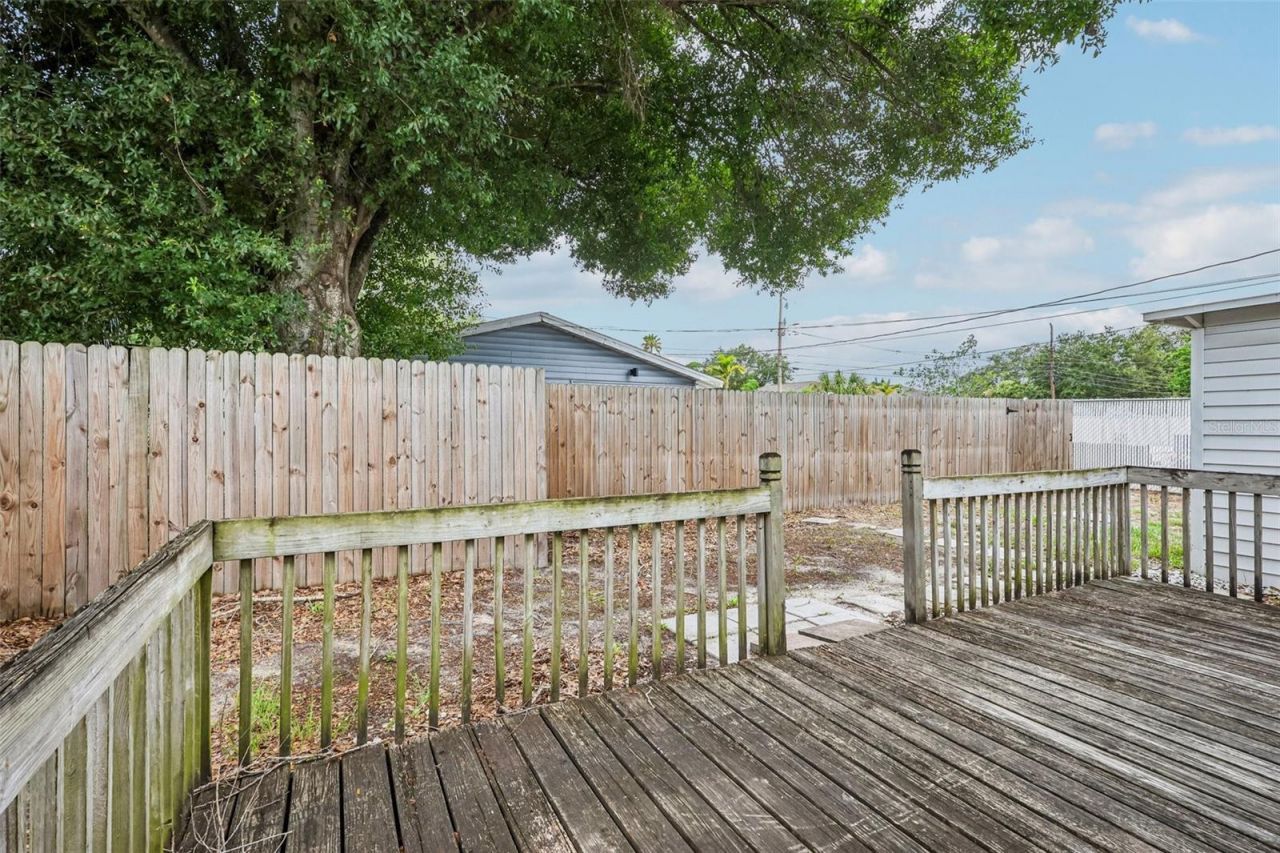 1120 56th Avenue N, Saint Petersburg, FL 33703 Photo