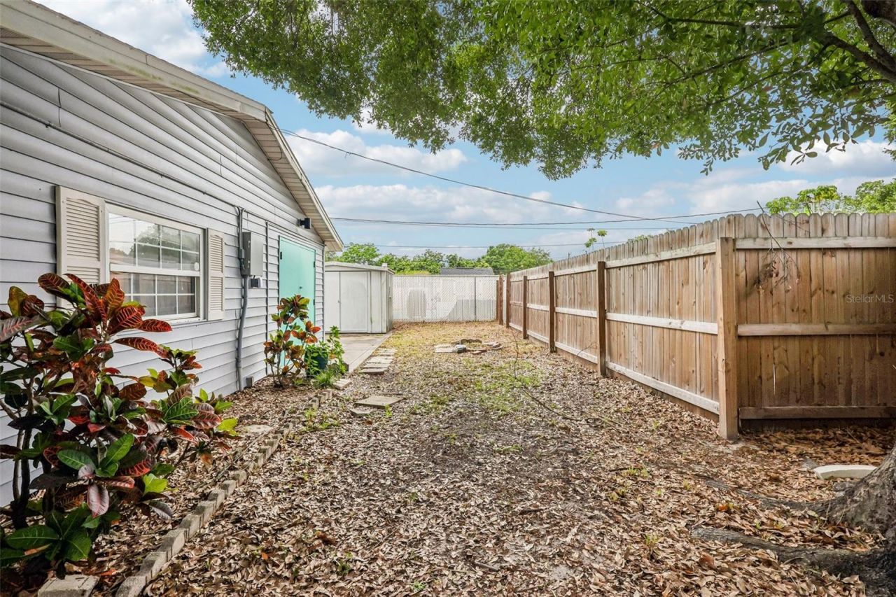 1120 56th Avenue N, Saint Petersburg, FL 33703 Photo