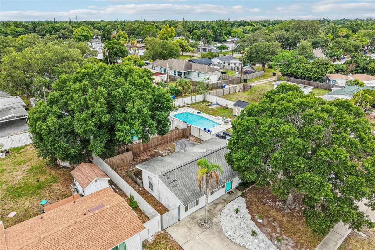 1120 56th Avenue N, Saint Petersburg, FL 33703 Photo