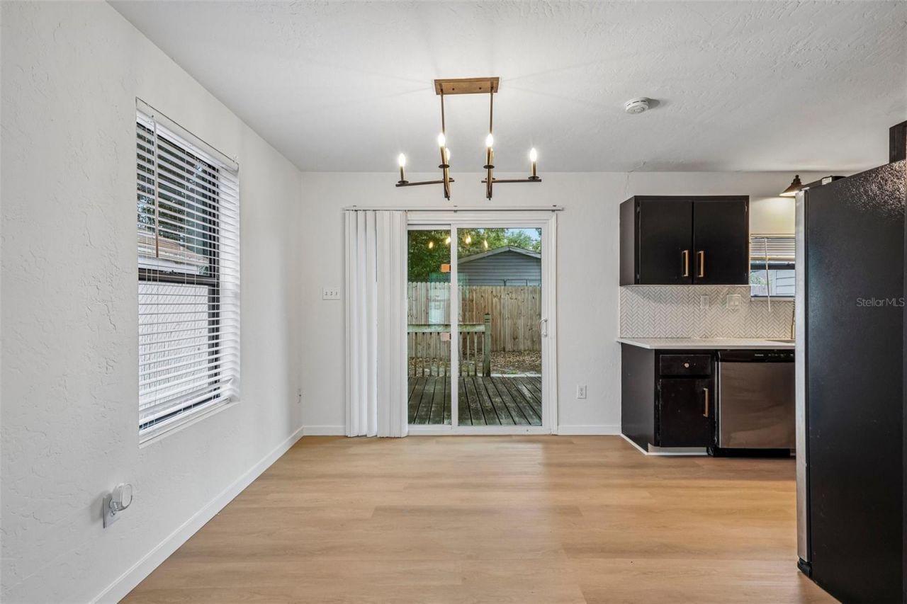 1120 56th Avenue N, Saint Petersburg, FL 33703 Photo