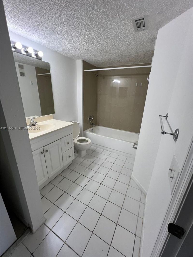 3985 W Mcnab Rd , Unit A103, Pompano Beach, FL 33069 Photo