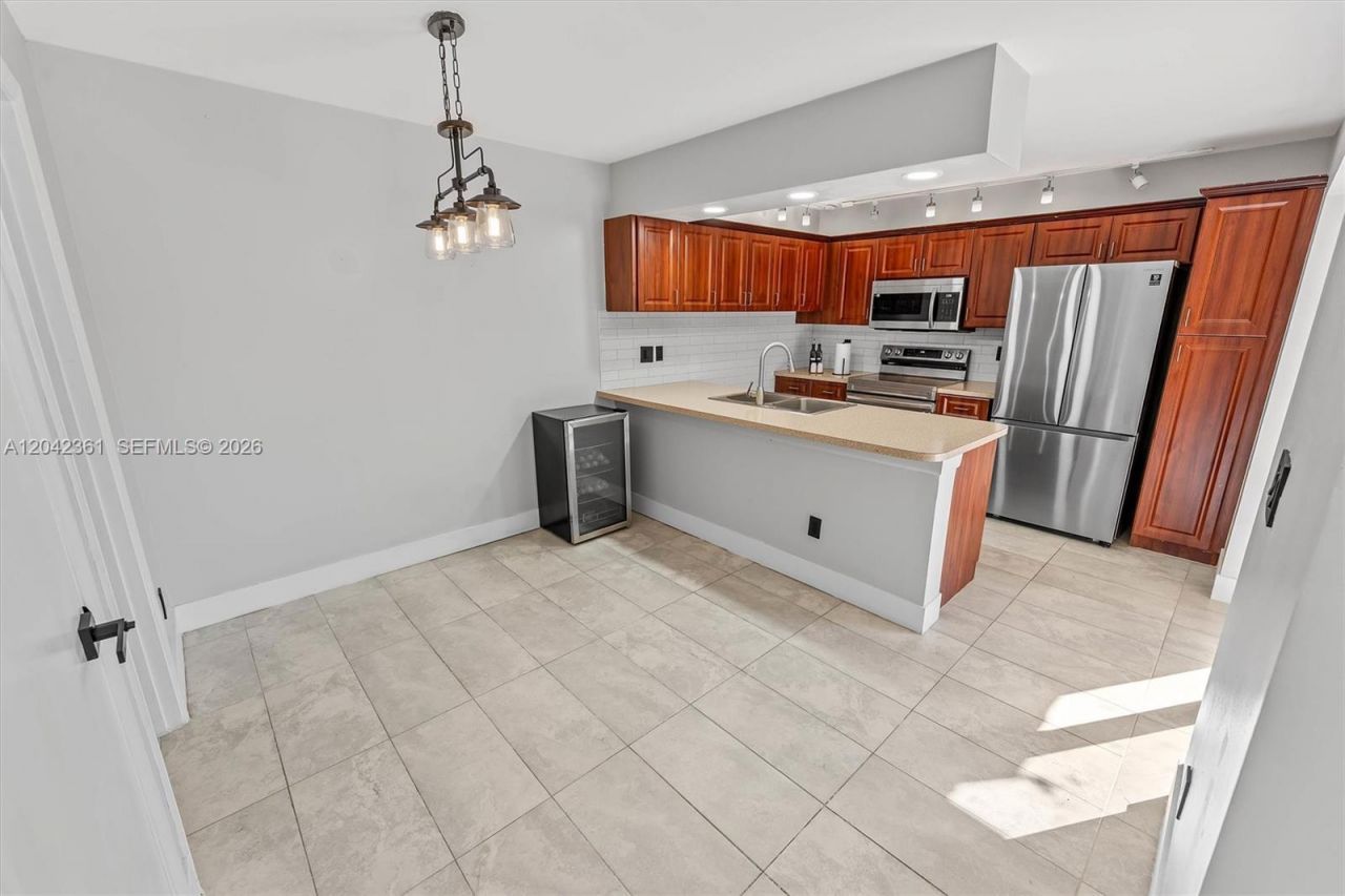 11867 SW 13th Ct , Davie, FL 33325 Photo