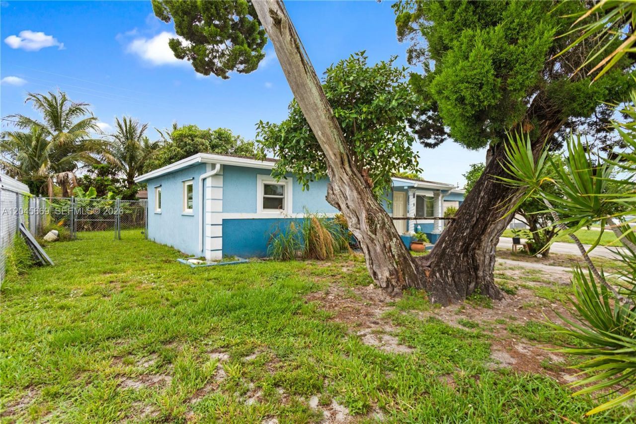 3030 NW 176th St , Miami Gardens, FL 33056 Photo