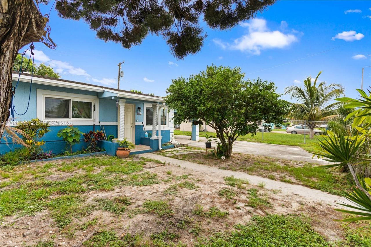 3030 NW 176th St , Miami Gardens, FL 33056 Photo
