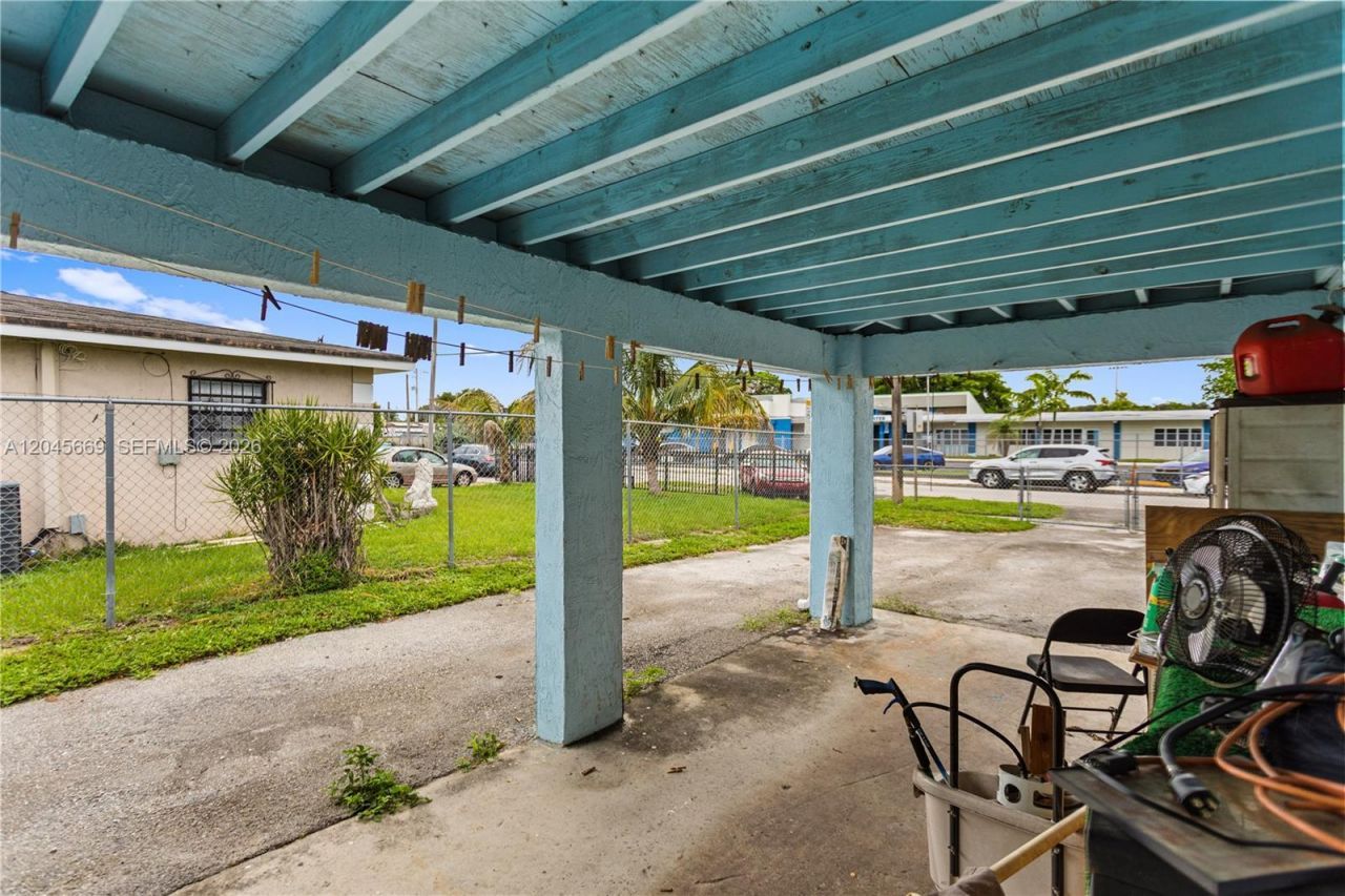 3030 NW 176th St , Miami Gardens, FL 33056 Photo