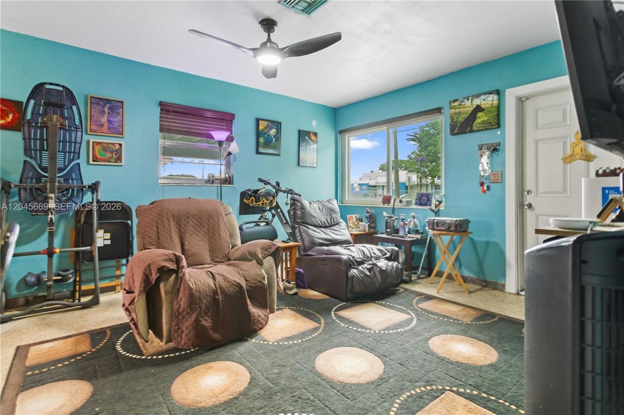 3030 NW 176th St , Miami Gardens, FL 33056 Photo