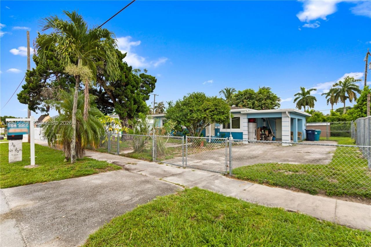 3030 NW 176th St , Miami Gardens, FL 33056 Photo