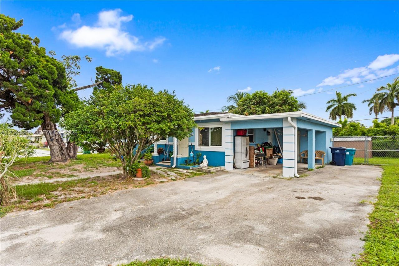 3030 NW 176th St , Miami Gardens, FL 33056 Photo
