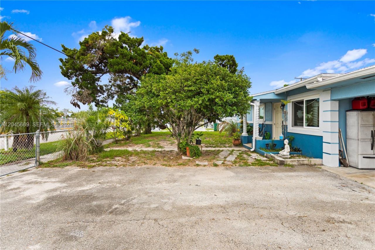 3030 NW 176th St , Miami Gardens, FL 33056 Photo
