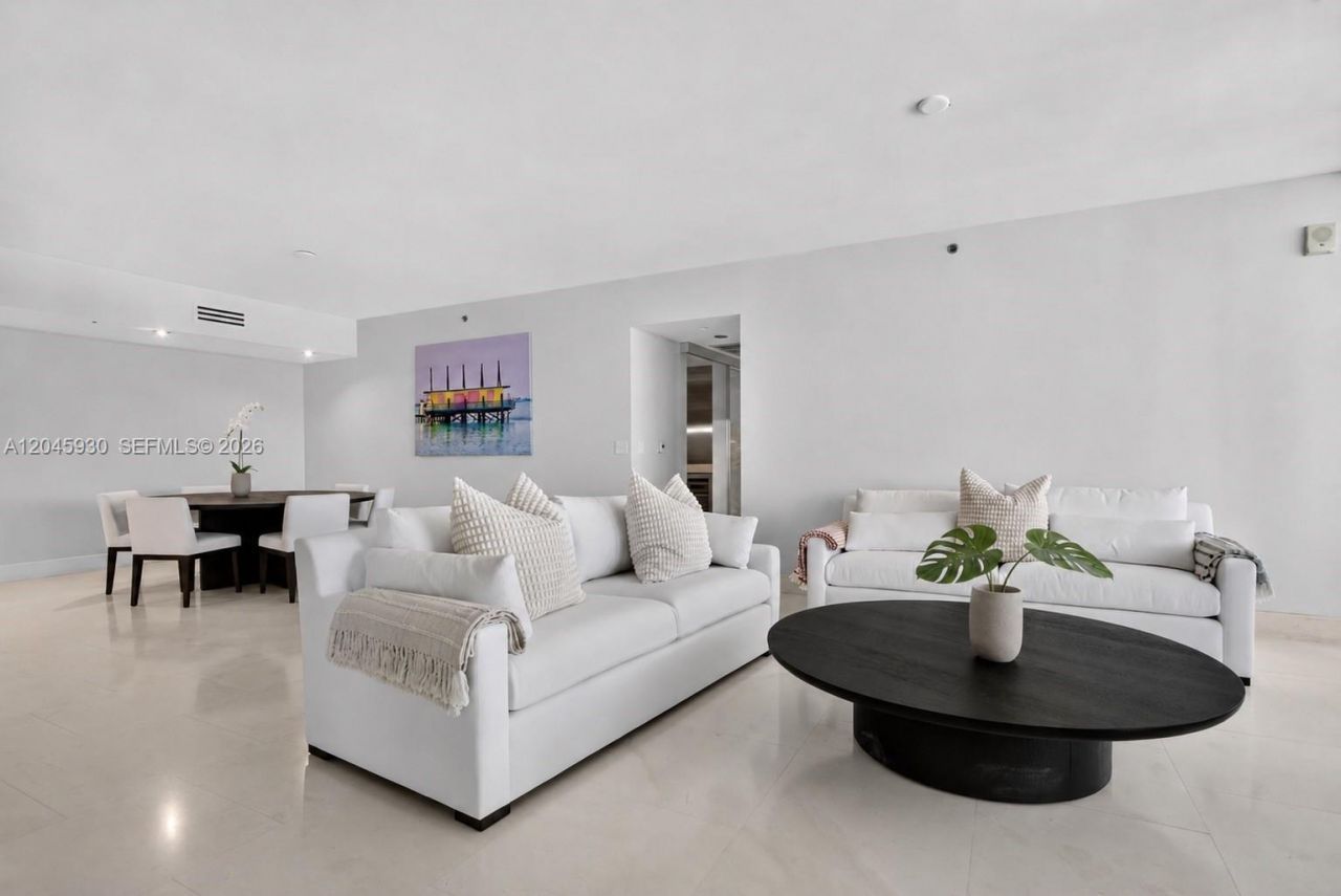 400 Alton Rd , Unit 706, Miami Beach, FL 33139 Photo