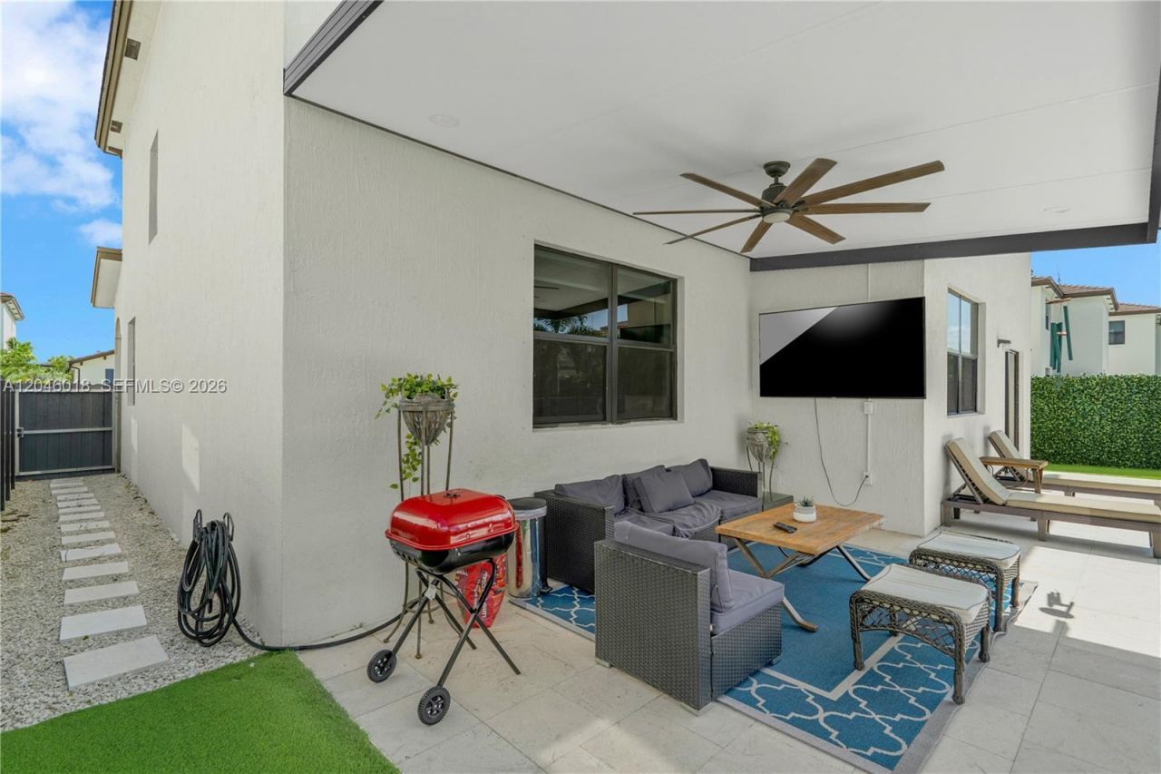 12924 SW 229th St , Miami, FL 33170 Photo