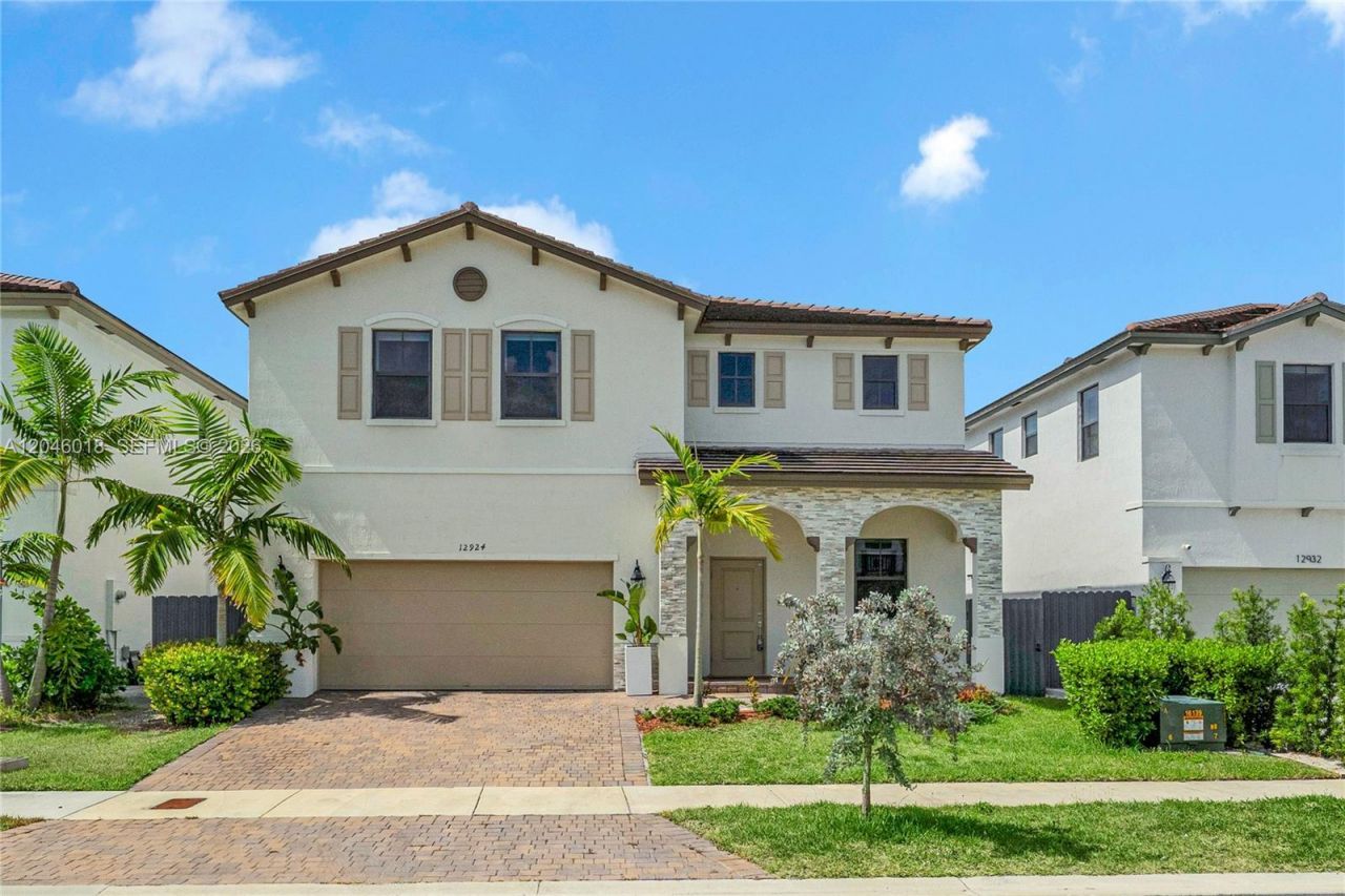 12924 SW 229th St , Miami, FL 33170 Photo