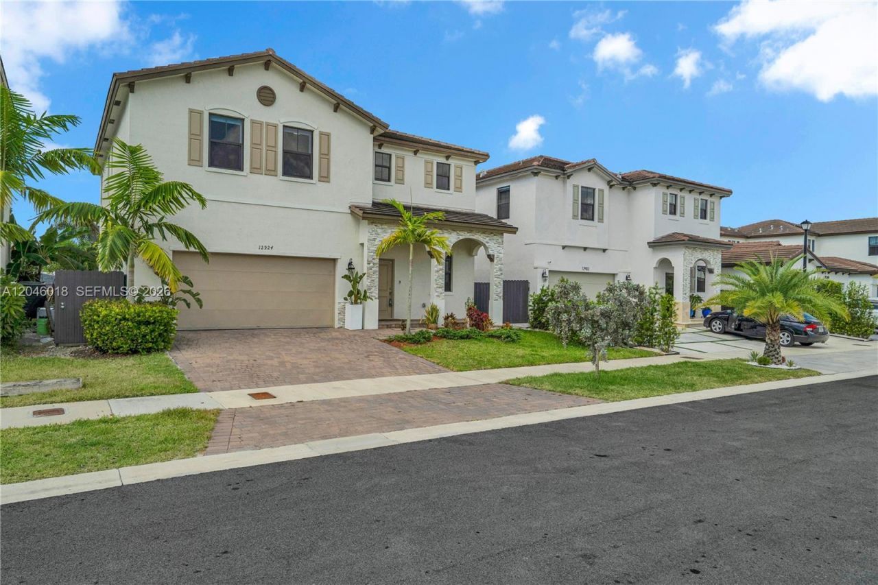 12924 SW 229th St , Miami, FL 33170 Photo