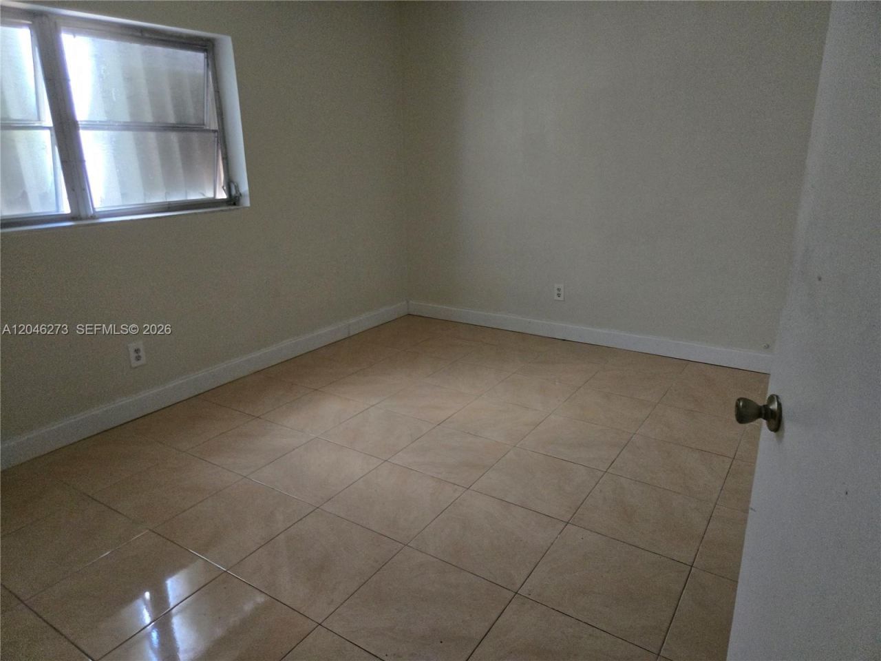 4205 NW 52nd Ave , Lauderdale Lakes, FL 33319 Photo