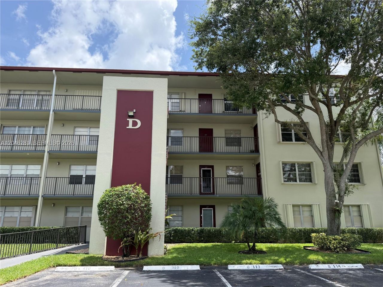 13255 SW 7th Ct , Unit 401D, Pembroke Pines, FL 33027 Photo