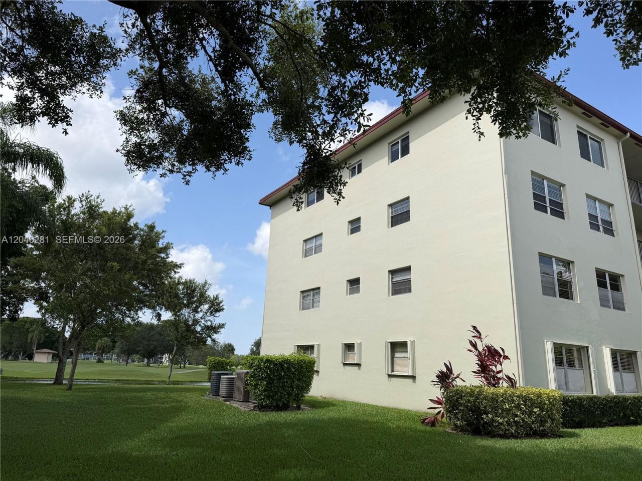 13255 SW 7th Ct , Unit 401D, Pembroke Pines, FL 33027 Photo