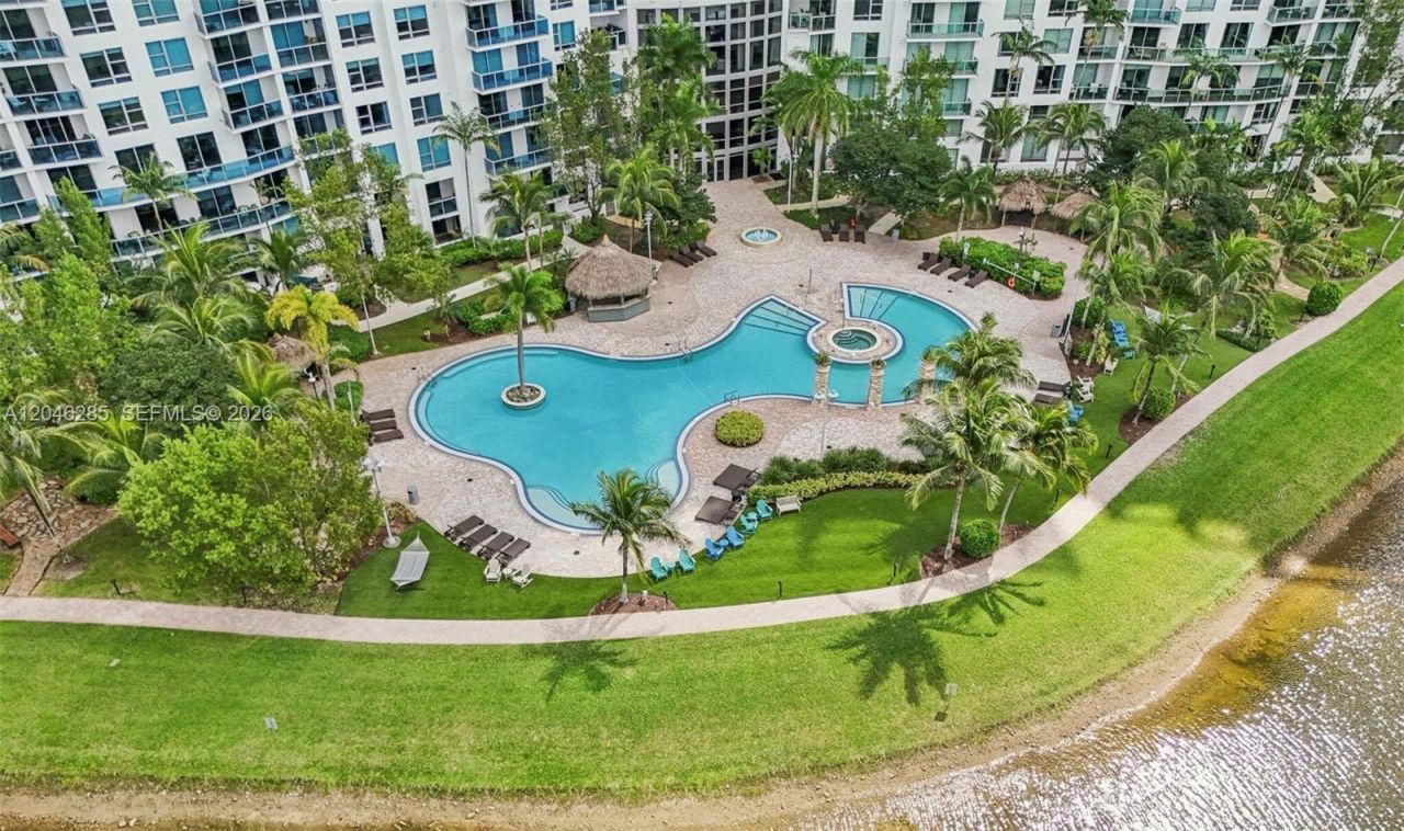 2641 N Flamingo Rd , Unit 305N, Plantation, FL 33323 Photo
