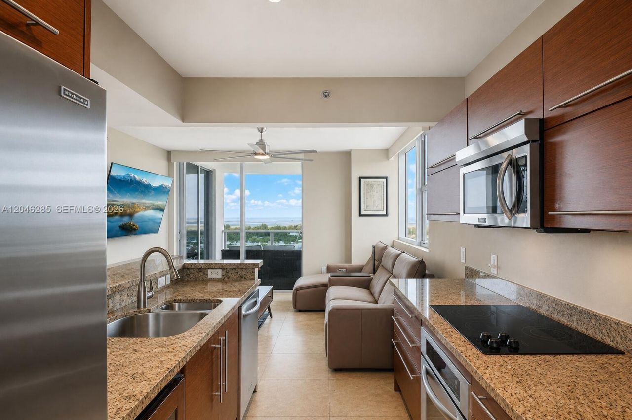 2641 N Flamingo Rd , Unit 305N, Plantation, FL 33323 Photo