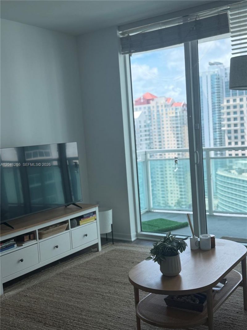 950 Brickell Bay Dr , Unit 2907, Miami, FL 33131 Photo