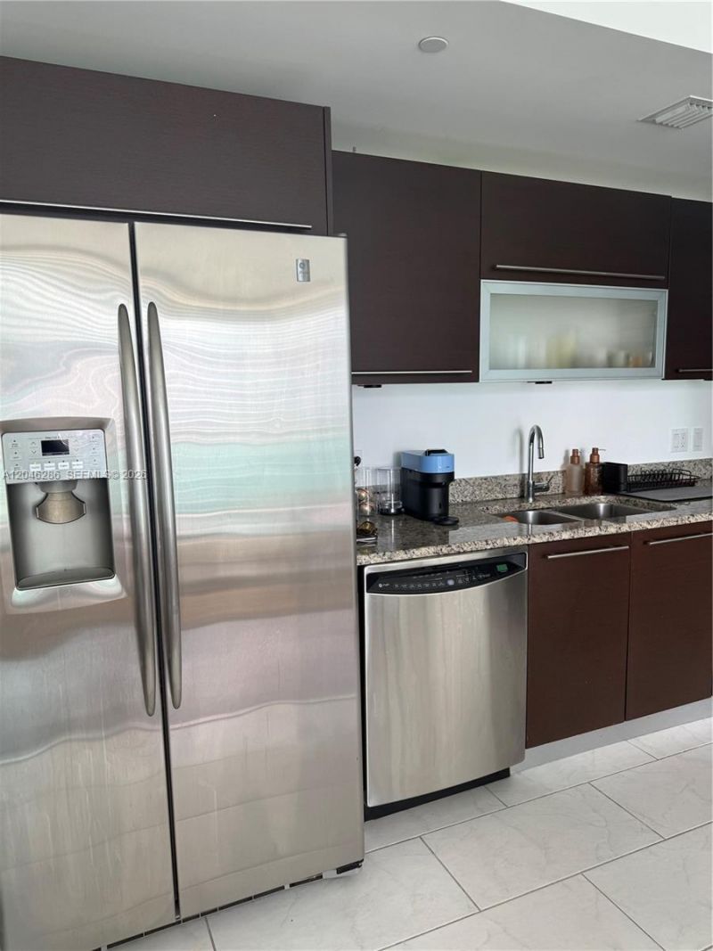 950 Brickell Bay Dr , Unit 2907, Miami, FL 33131 Photo