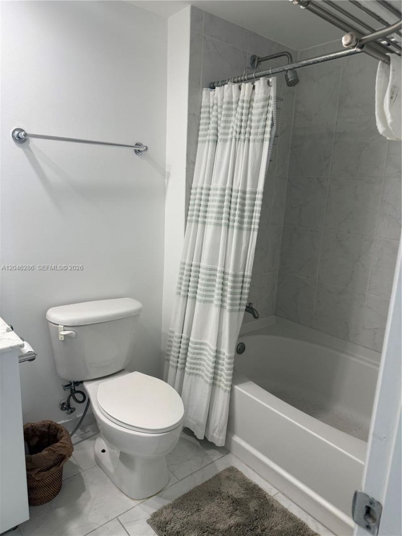 950 Brickell Bay Dr , Unit 2907, Miami, FL 33131 Photo