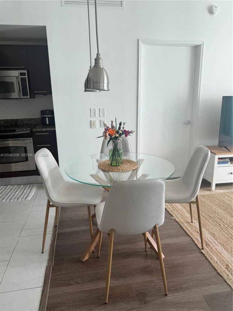 950 Brickell Bay Dr , Unit 2907, Miami, FL 33131 Photo