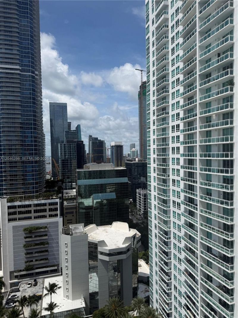 950 Brickell Bay Dr , Unit 2907, Miami, FL 33131 Photo