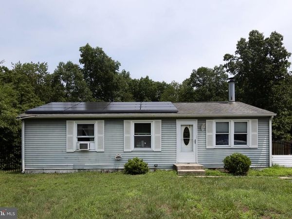 1662 VICTORY AVENUE, WILLIAMSTOWN, NJ 08094