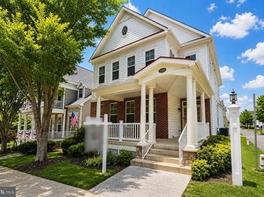 17601 MARBURY STREET, ROUND HILL, VA 20141