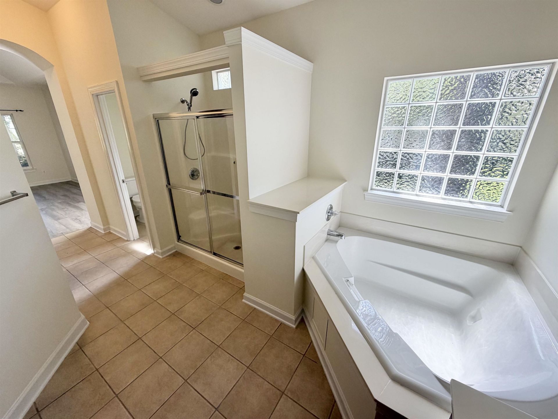 4502 Firethorne Dr. Photo 28