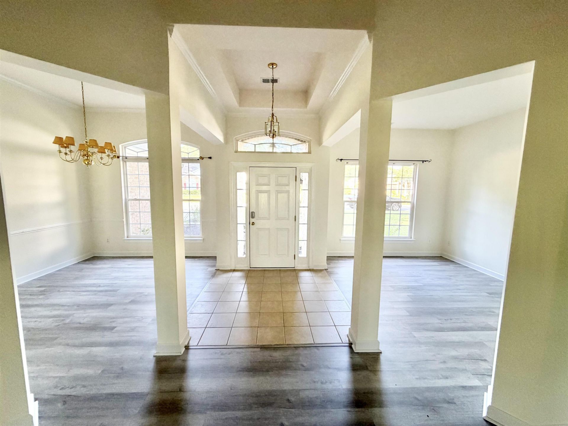 4502 Firethorne Dr. Photo 3