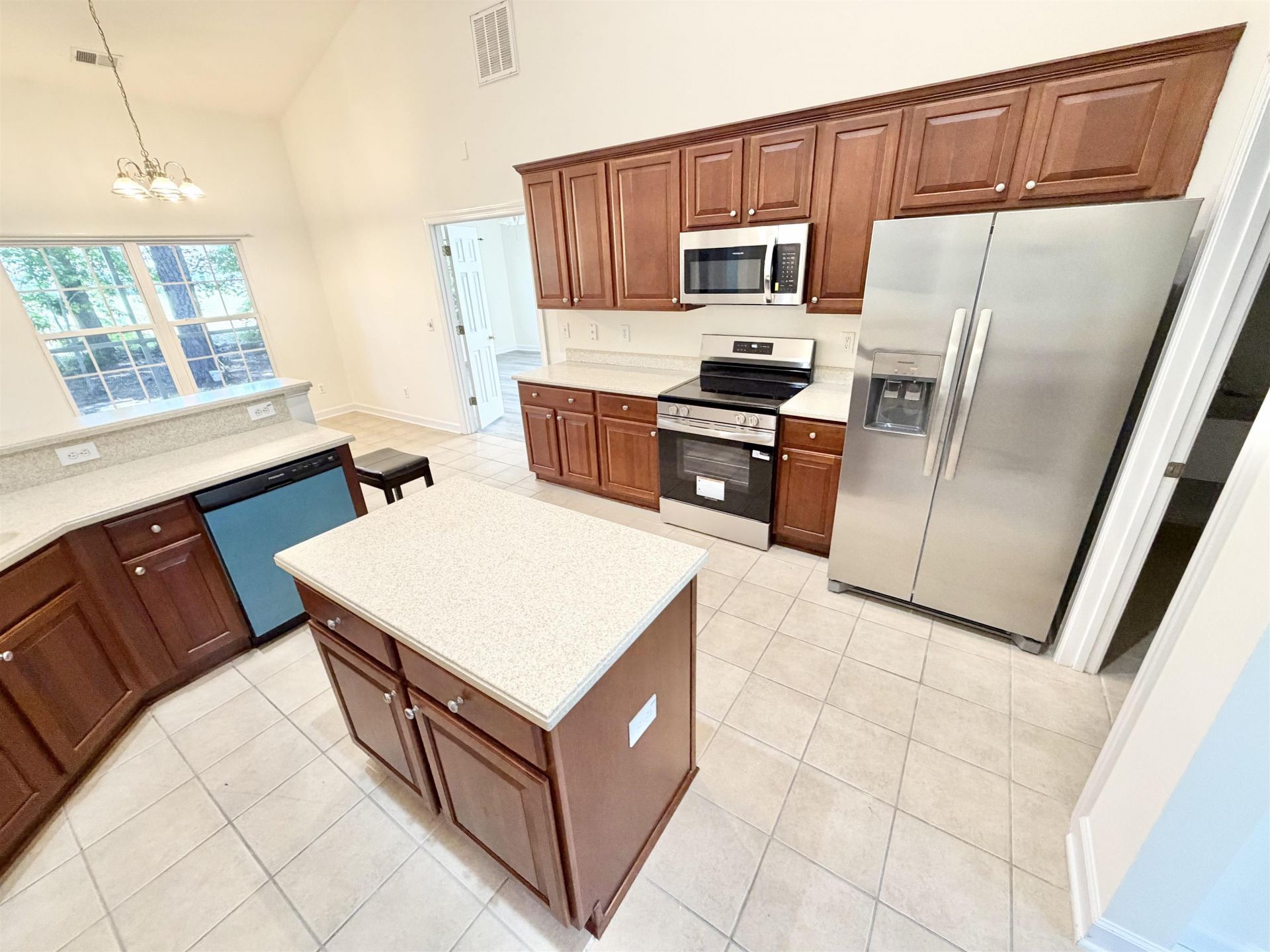 4502 Firethorne Dr. Photo 5