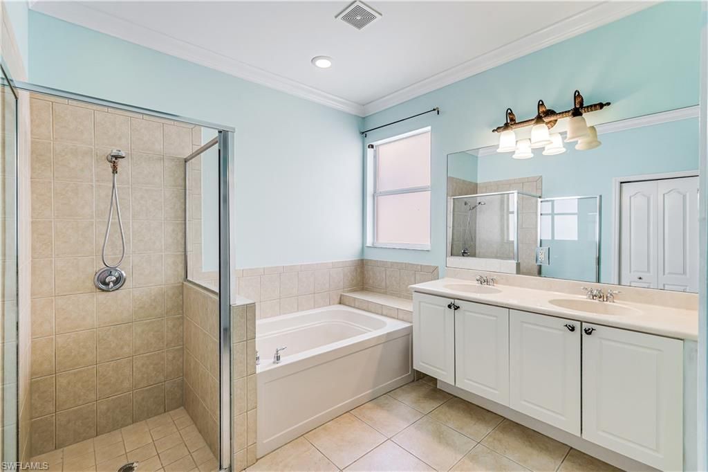 10253 S Silver Palm Dr, Estero, FL 33928 Photo