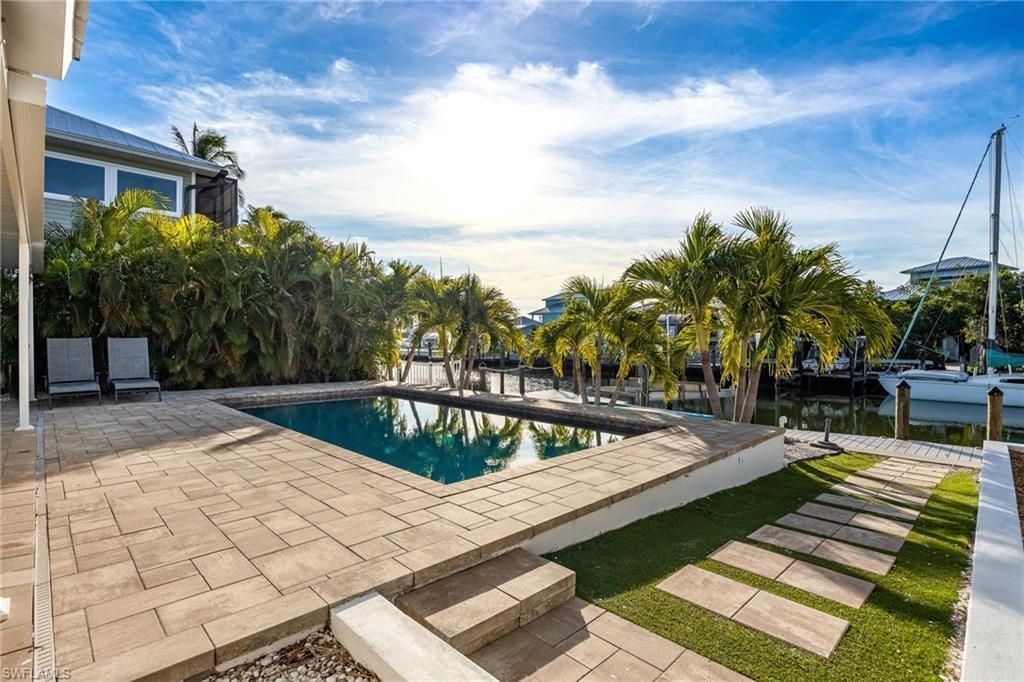 3571 Emerald Ave , Saint James City, FL 33956 Photo