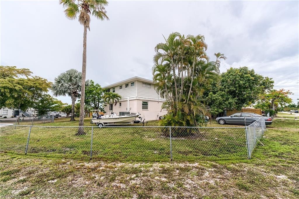 16910 -16912 Juanita Ave , Fort Myers, FL 33908 Photo