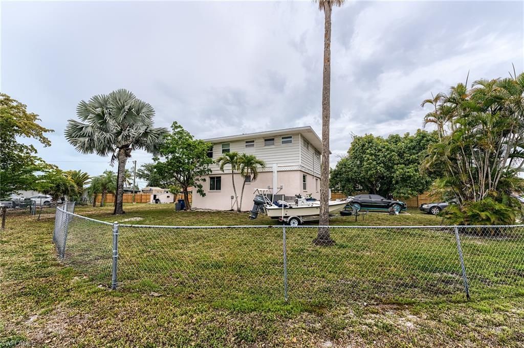 16910 -16912 Juanita Ave , Fort Myers, FL 33908 Photo