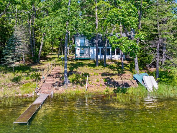 7277 Douglas Lake Road, Johannesburg, MI 49751