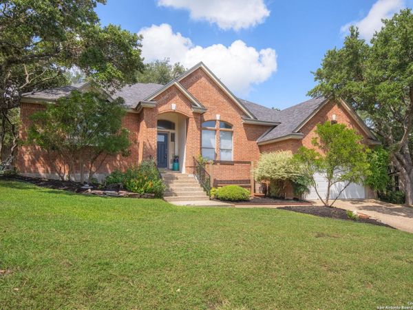 28902 CHARTWELL LN, Fair Oaks Ranch, TX 78015