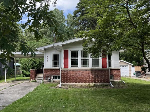805 Main Street, Hobart, IN 46342