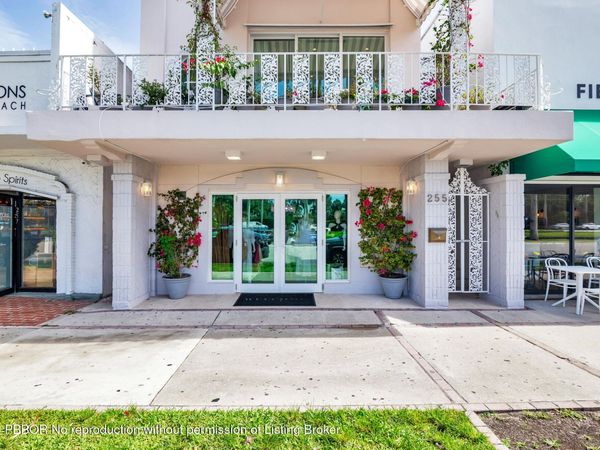 255 Royal Poinciana Way, Palm Beach, FL 33480