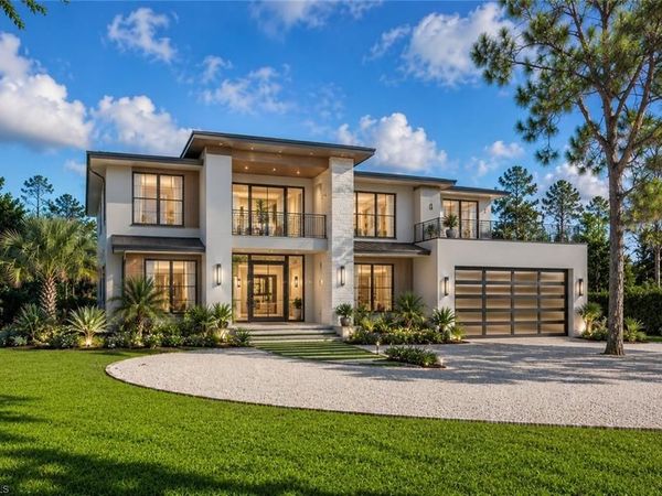 29 Caribbean RD , NAPLES, FL 34108